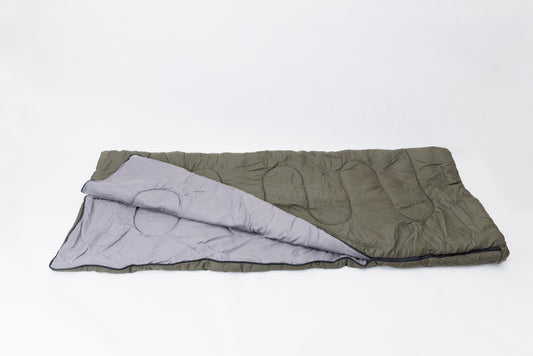 避難所での睡眠環境をさらに快適にする封筒型シュラフ